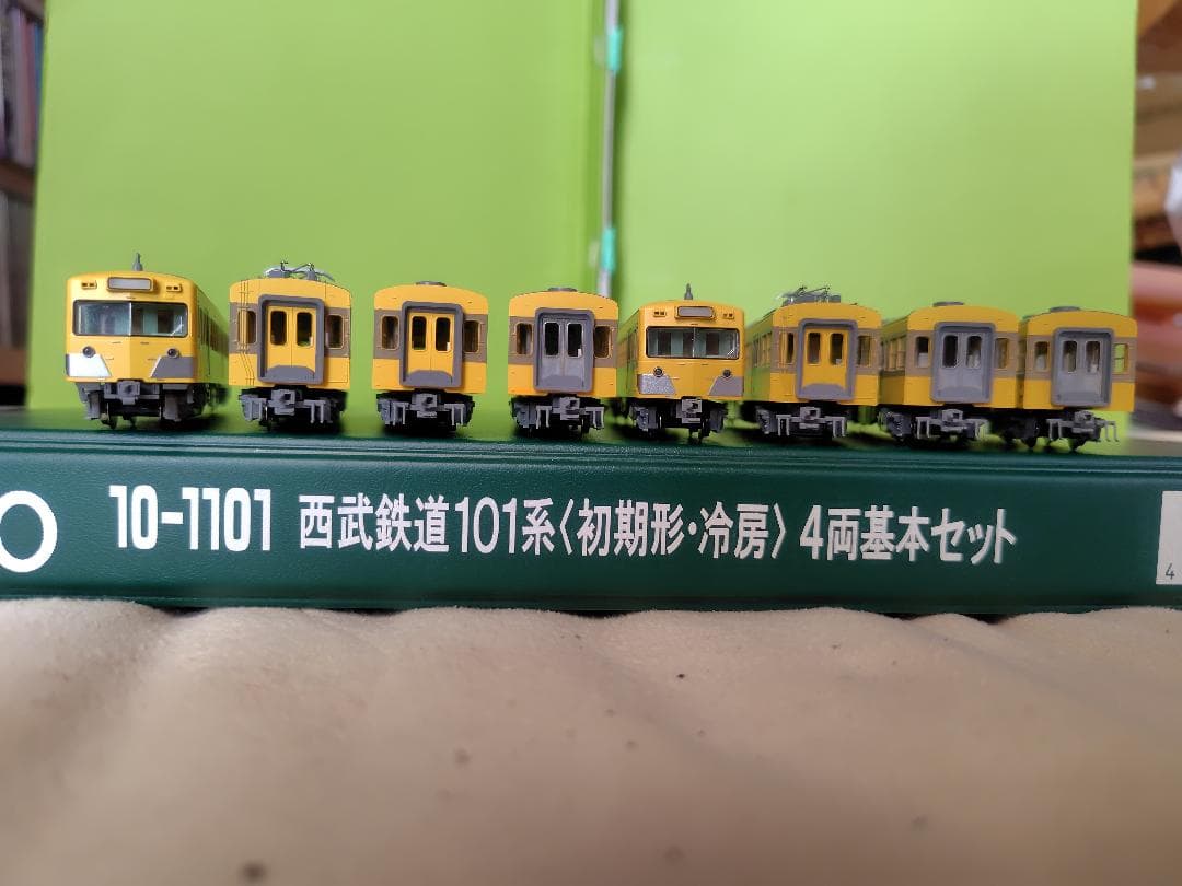 KATO 10-1101+1102西武鉄道101系(初期形・冷房)4+4両=8両