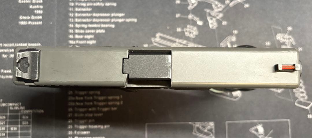 STRIKERNEUN co2ハンドガン　ホルスターセット