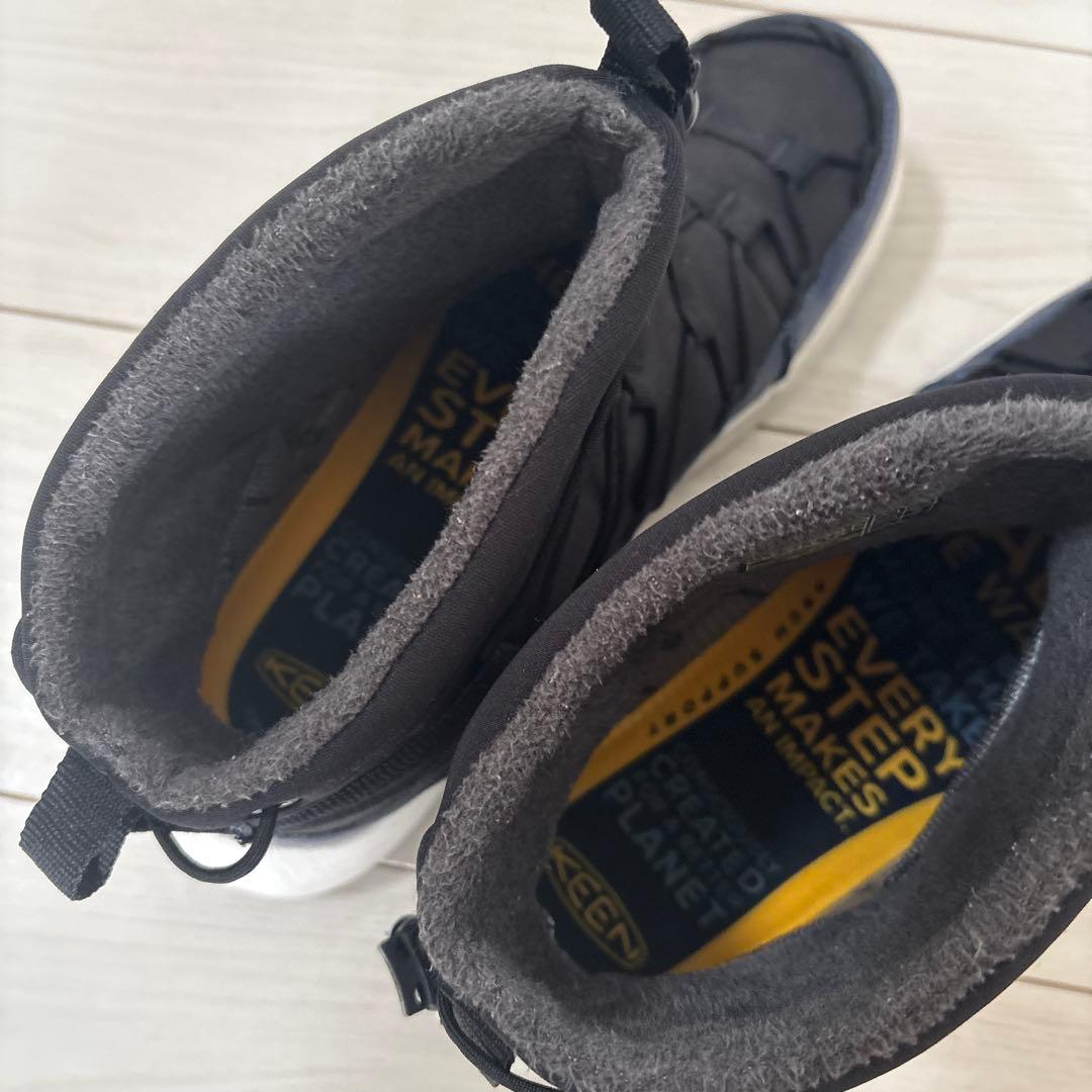 KEEN スノーブーツ ブラック/ネイビー