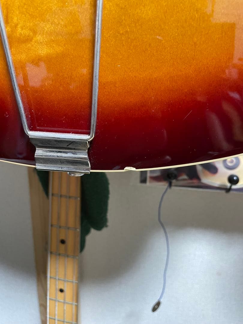 最終値下げしました　archtop tribute AT101