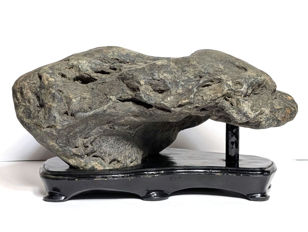 天然石　鑑賞石　オブジェ　置物