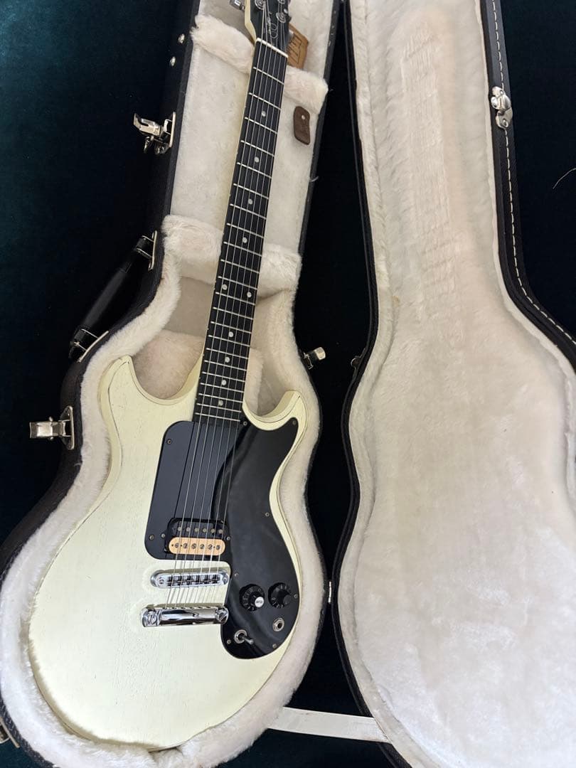 ギター Gibson Joan Jett Signature Melody Maker