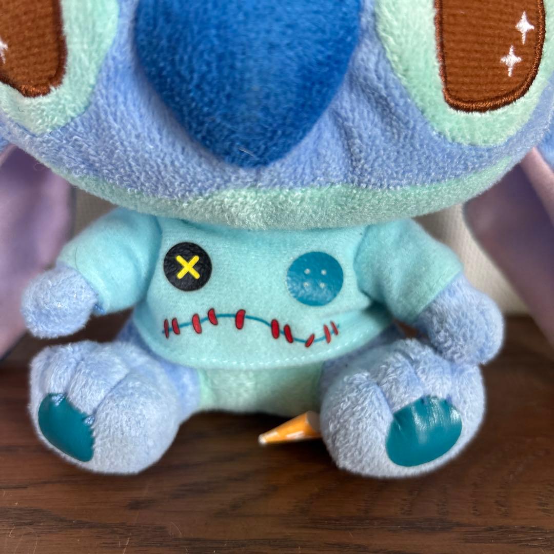 ディズニー スティッチ 香港 ぬいぐるみ 限定 スクランプ服