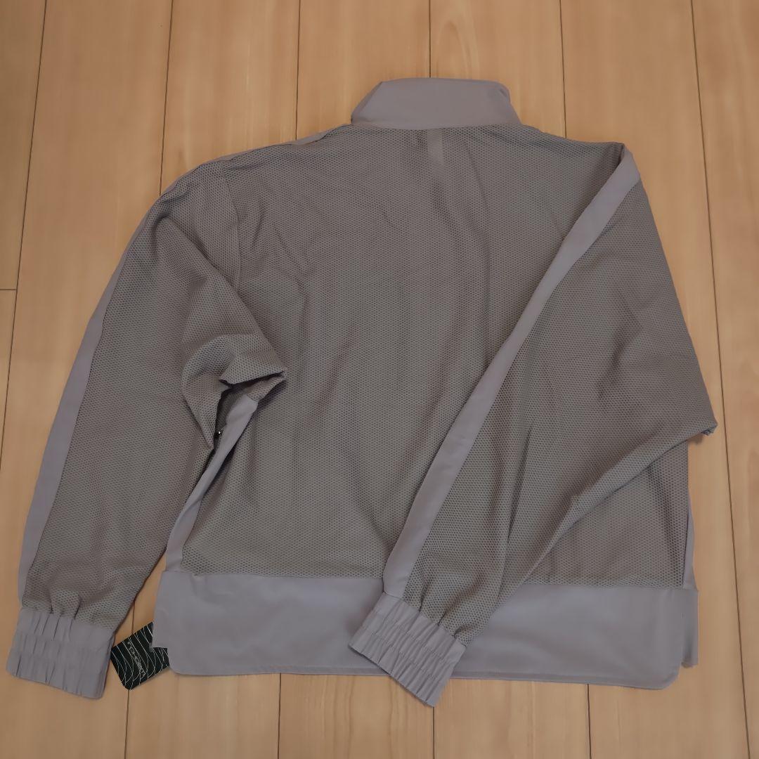 ☆海外ウェア　inphorm プルオーバー　US-M