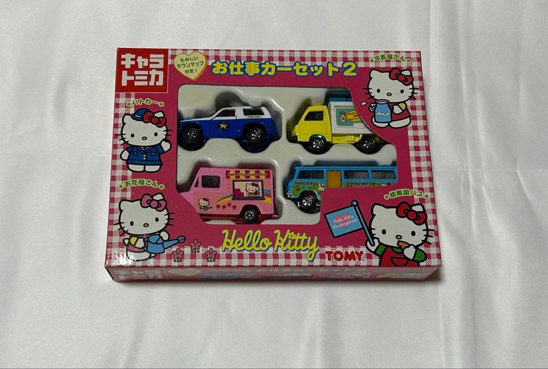 キャラトミカ　お仕事カーセット2 ハローキティ