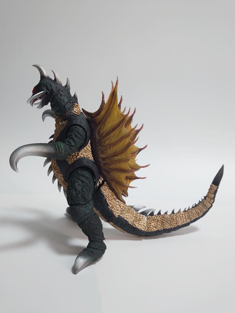 S.H.MonsterArts ガイガン 1972