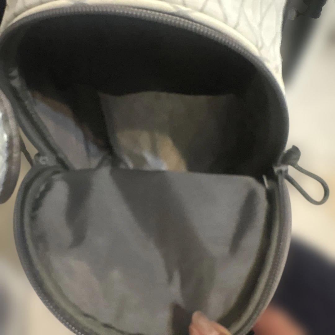 BRIEFING ゴルフバッグ・キャディバッグ ホワイト　ベッドカバー