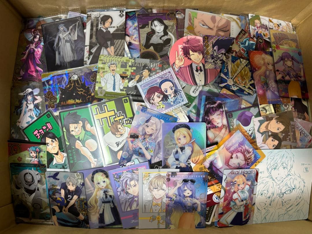 アニメキャラクター 紙類 大量 まとめ売り♡