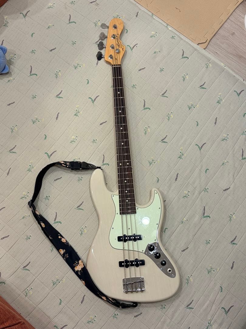 （値下げ交渉可）Momose MJ2-STD/R WBD エレキベース