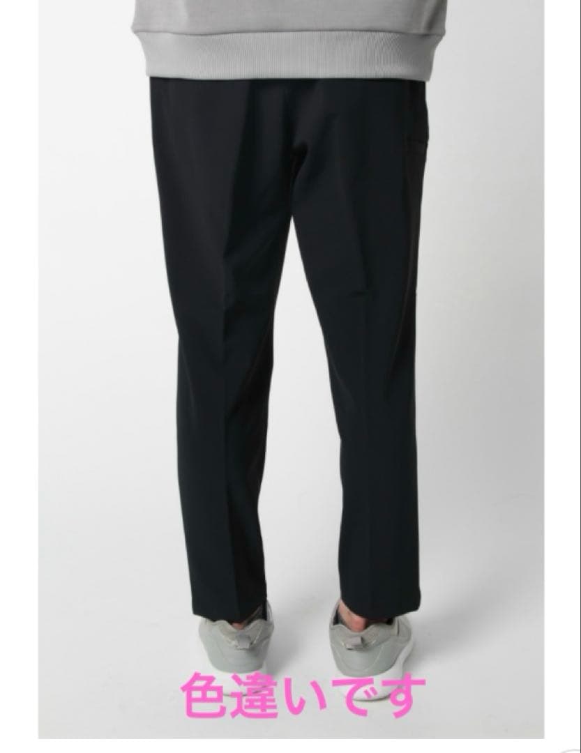 ニューバランス　アスレチッククロップドパンツ