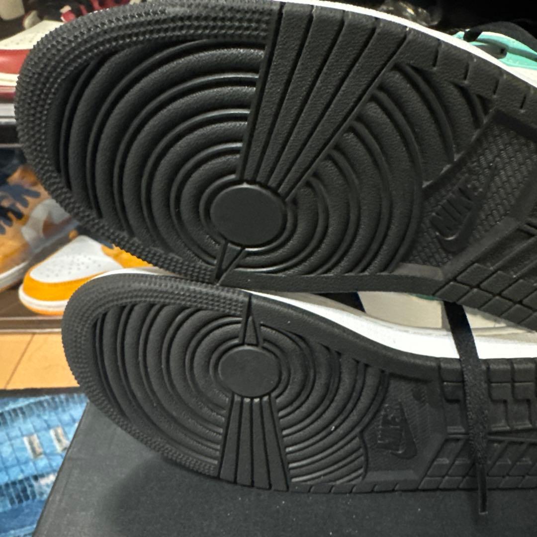 エアジョーダン1 トロピカルツイスト　26.0