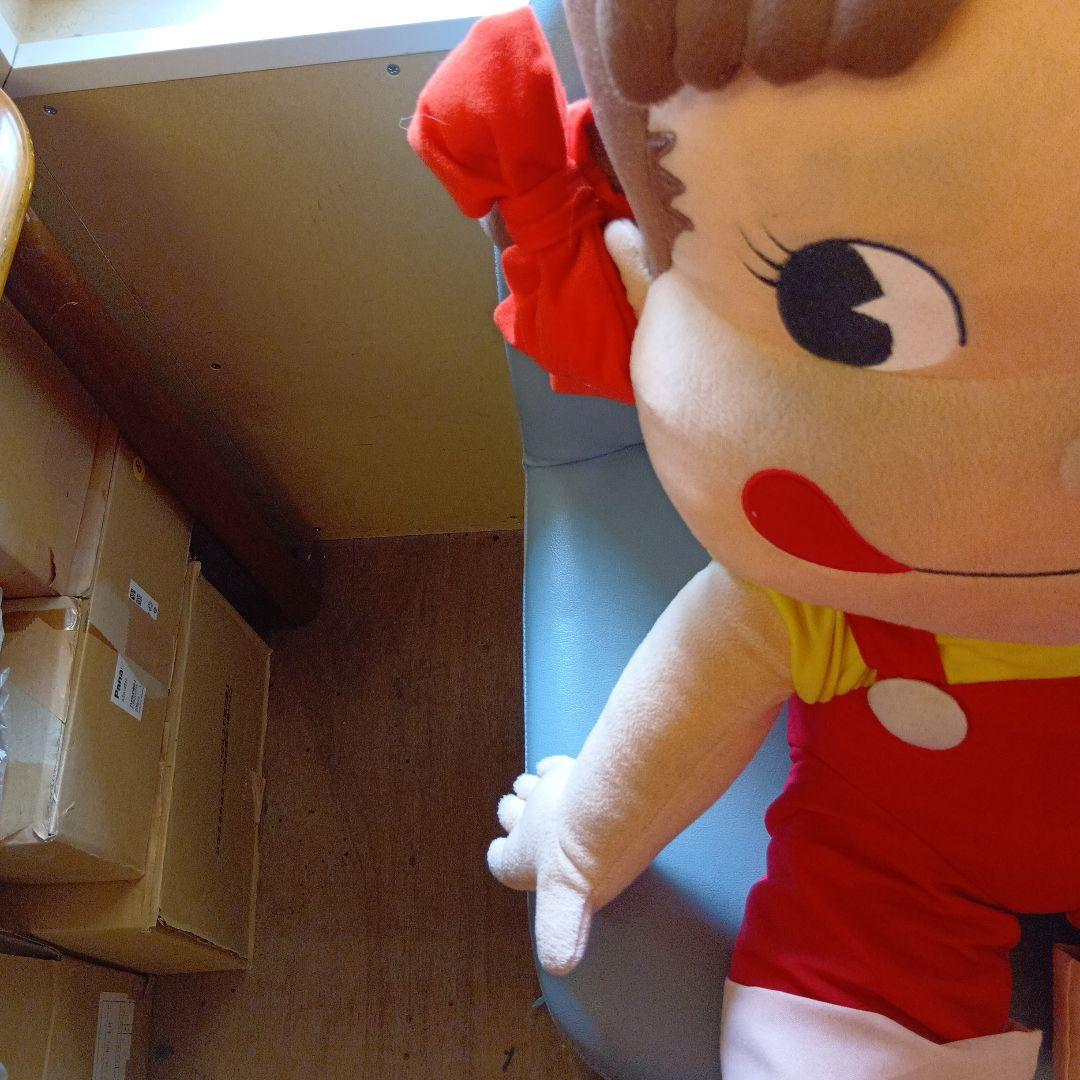 FUJIYA　ぺこちゃん　ぬいぐるみ　特大サイズ ８０cm