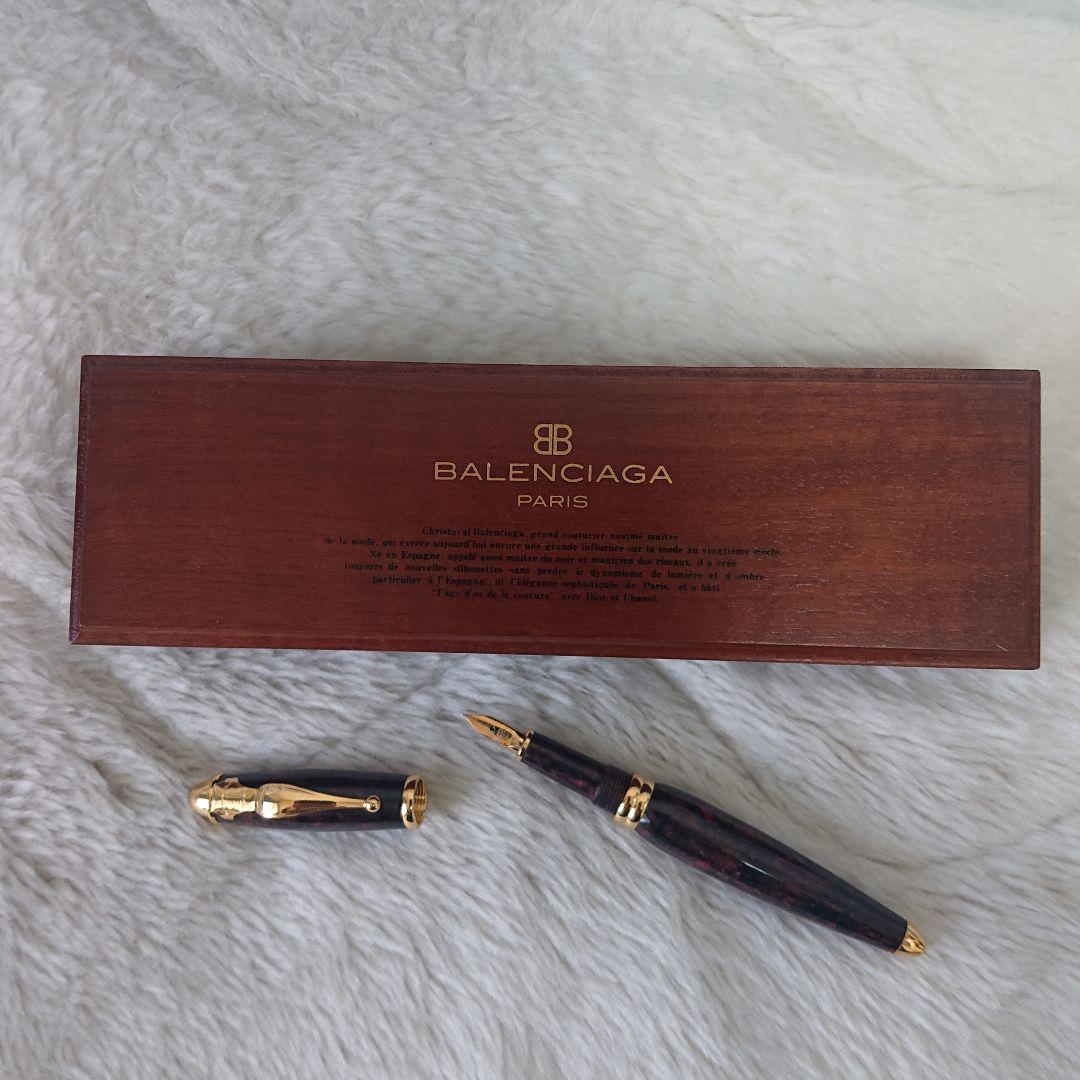 BALENCIAGA エクリバンの万年筆 木箱ケース付き