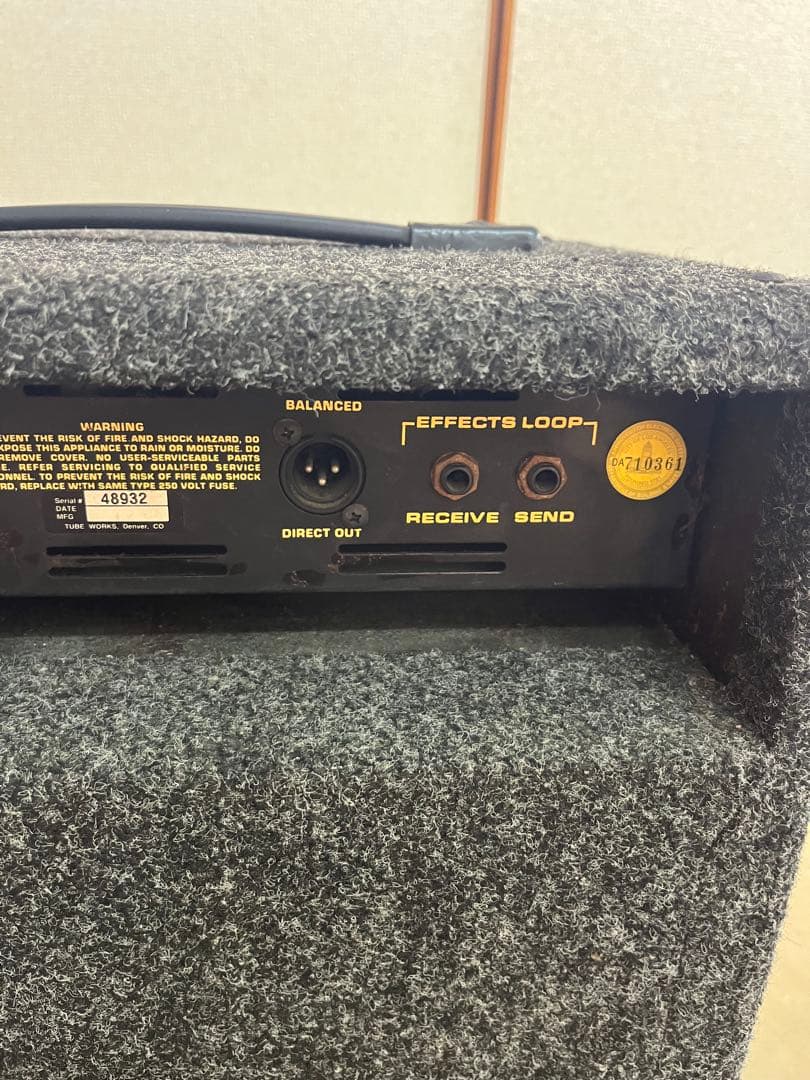 レア！Tube Works 100 W MosValve BASS ベースアンプ