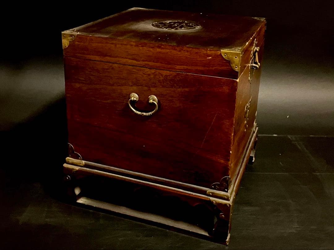 「祖」李朝 箪笥 バンダジ モリジャン 真鍮金具 4脚 朝鮮家具 （あ）