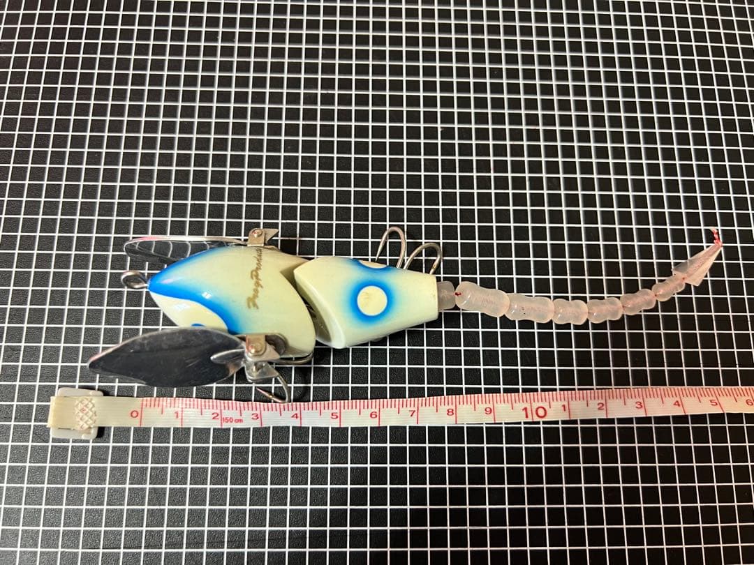 フロッグプロダクツ ホワイトファルコン2個激アツ！オマケ付き