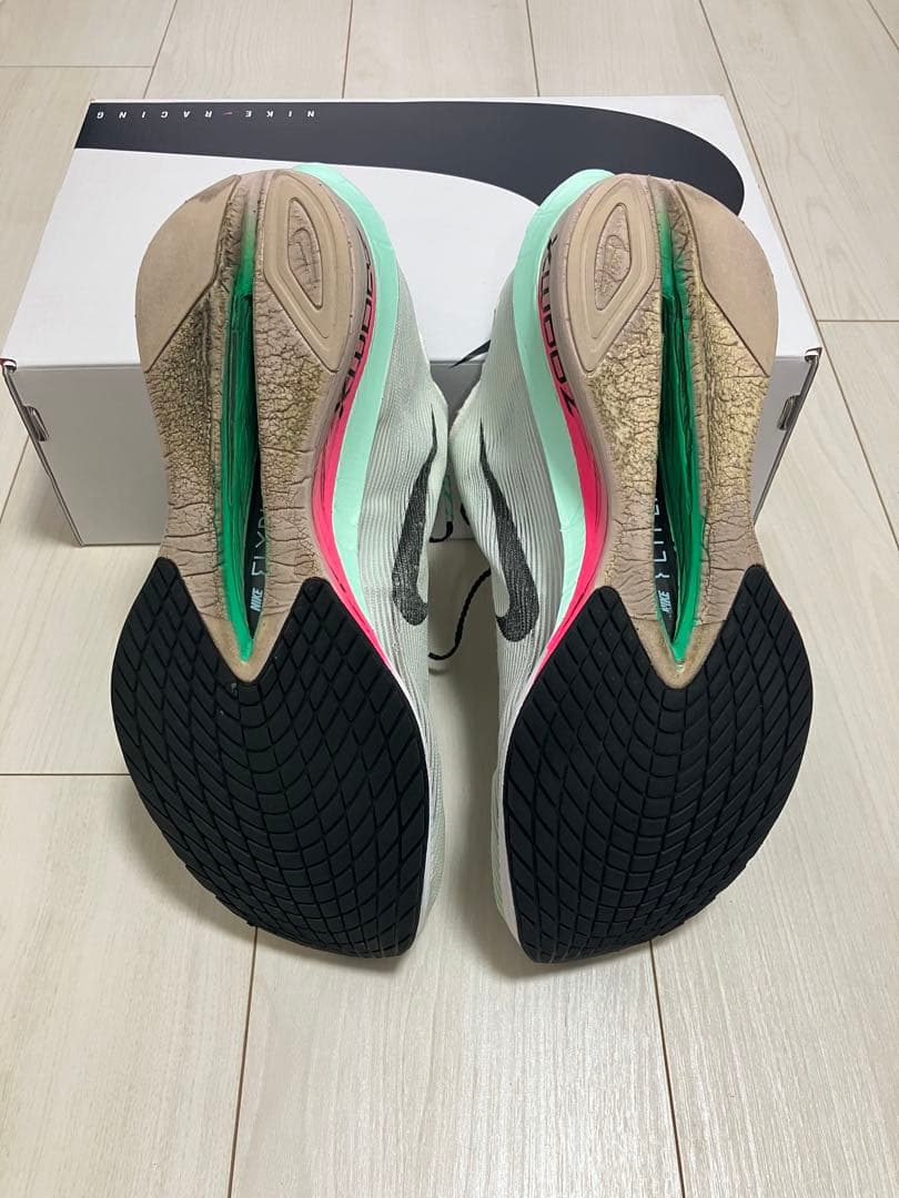Nike ヴェイパーフライnext%4 サイズ26.5