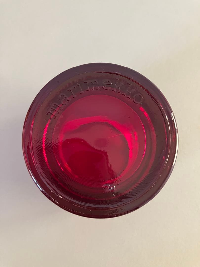 イッタラ　キビ　kivi キャンドルホルダー　レッド