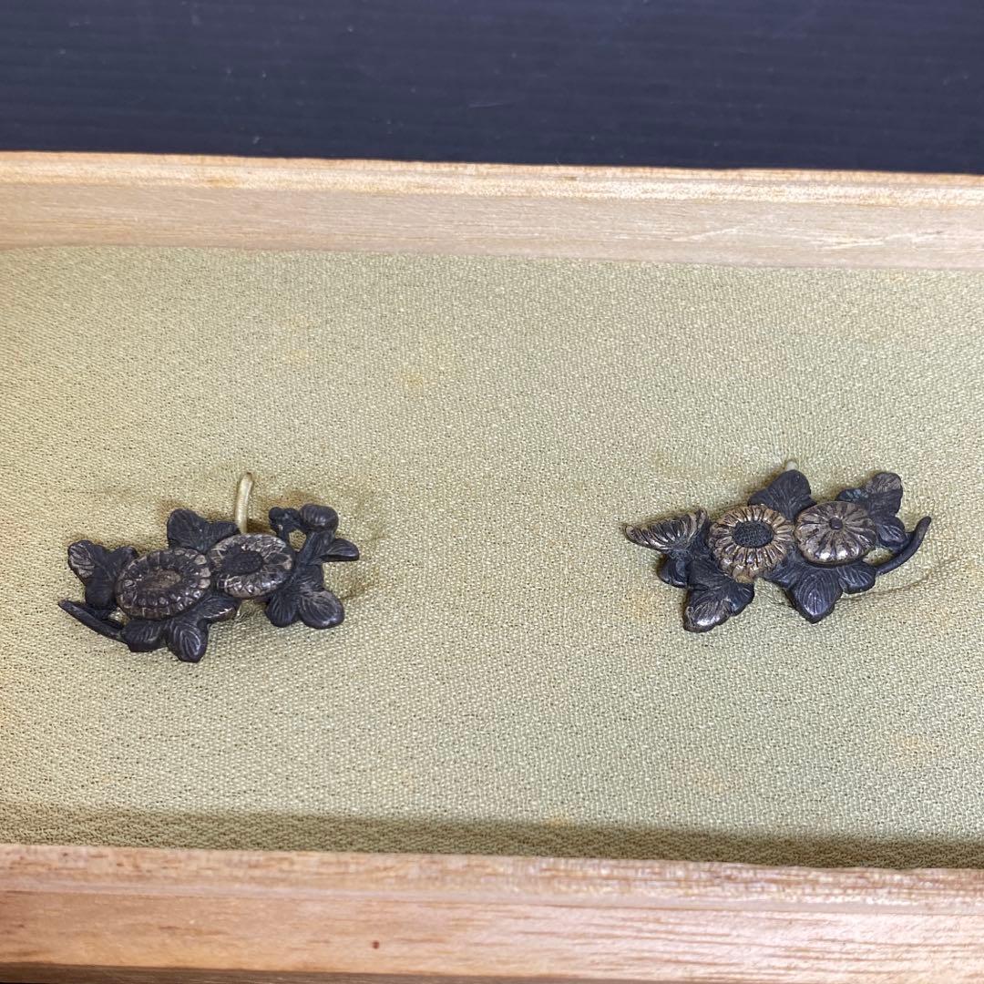 江戸時代　鍍金　目貫　7g 東さ7-1012③