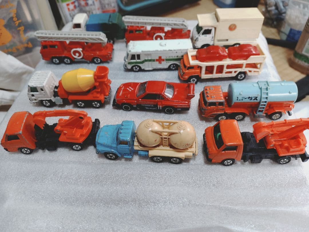 日本製トミカ12台セットジャンク
