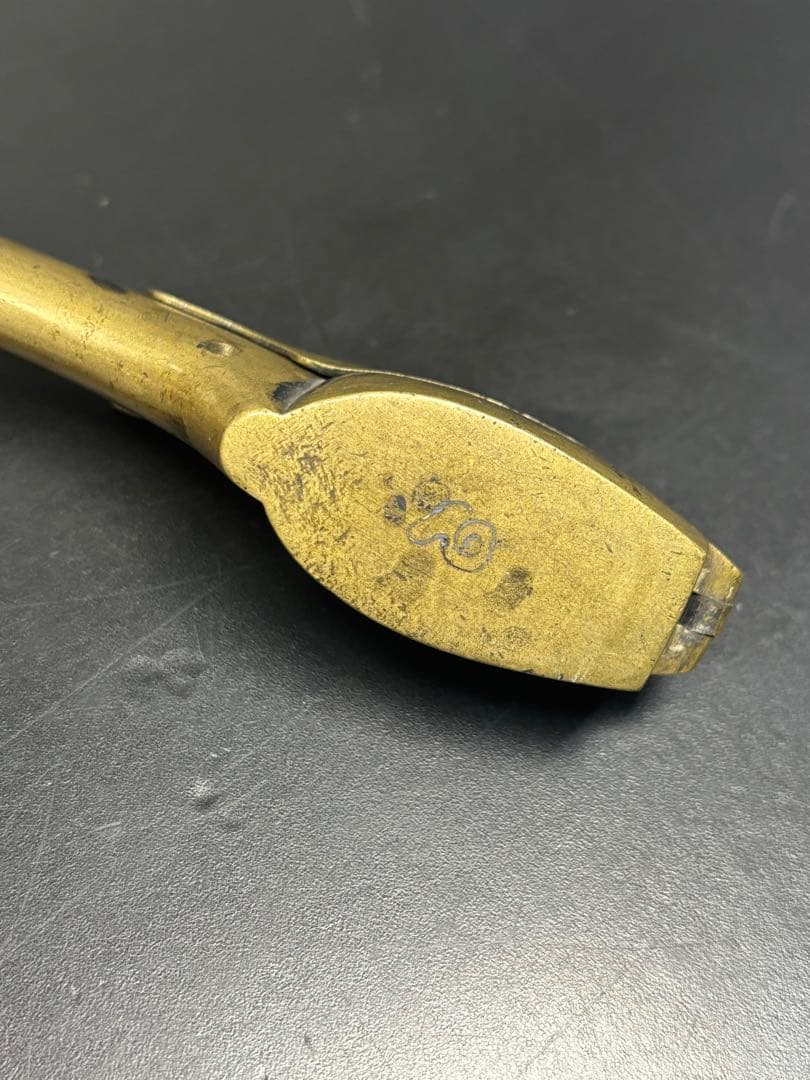 【希少品】陽白草文様一体型矢立 真鍮 アンティーク 矢立 骨董品