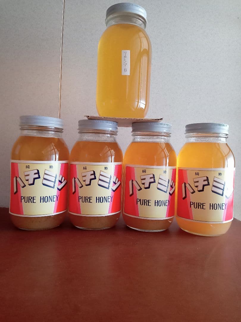 国産百花蜂蜜1200g×4と国産アカシア蜂蜜B品1200g