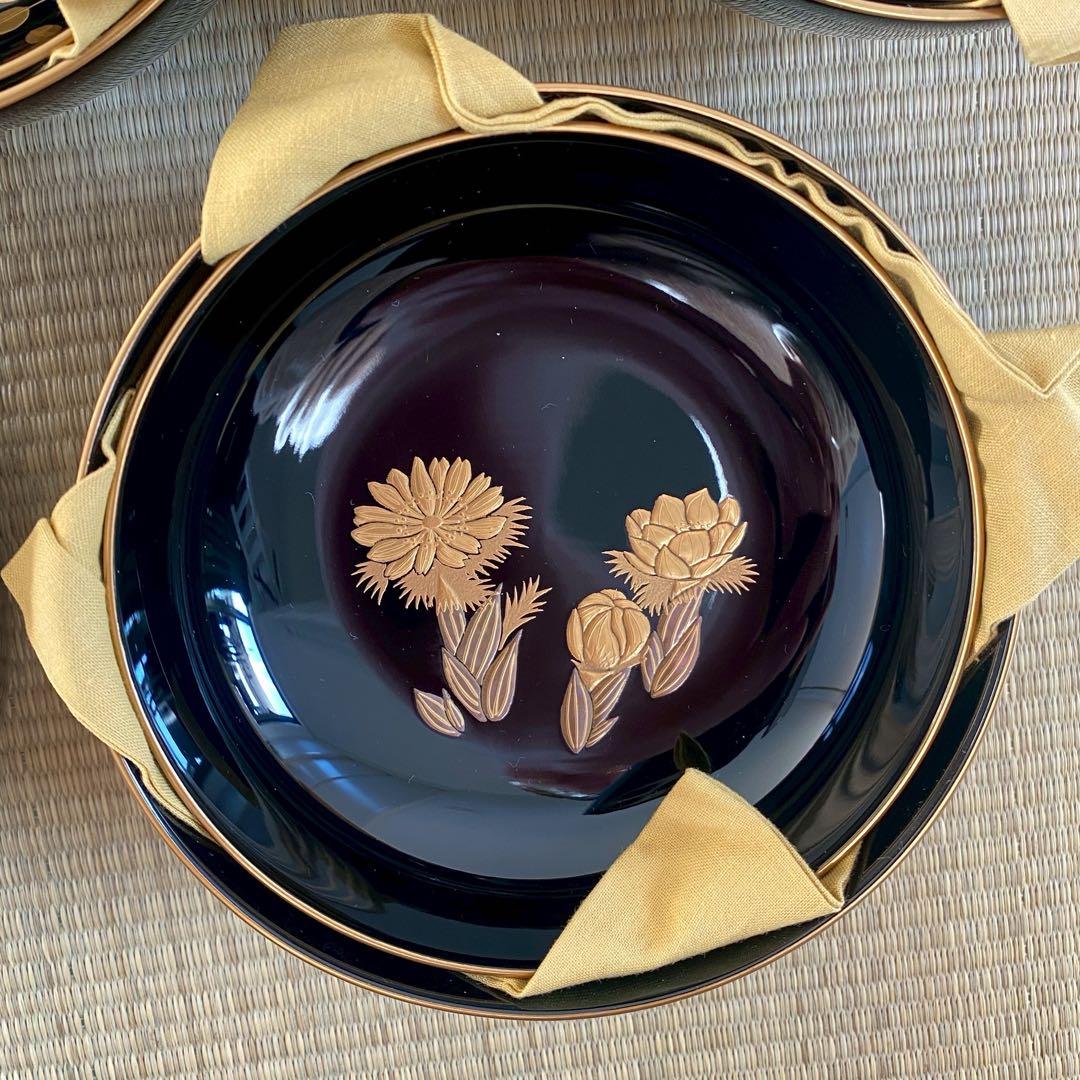 未使用 美品 輪島屋善仁 輪島塗 呂色仕上 【煮物椀5客】草花絵変り蒔絵 懐石