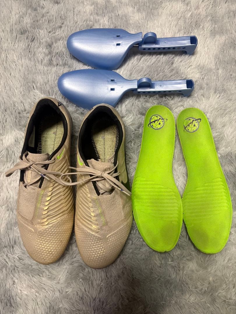 Nike ファントムヴェノム FG テラパック