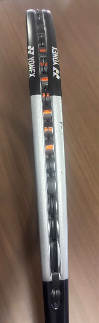 B*I様 Muscle Power MP700 MDテニスラケット