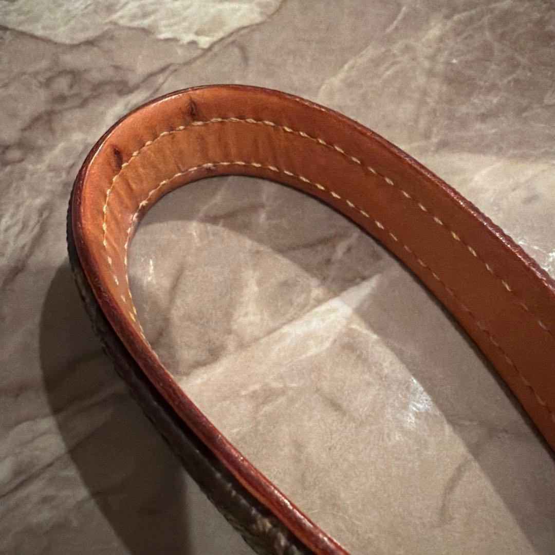 Louis Vuitton ブラウンレザーリード