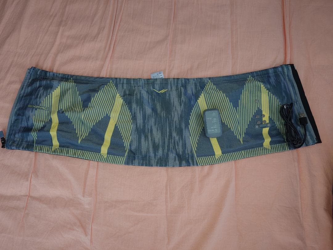 Mサイズ　シックスパット　パワースーツコアベルト、コントローラ付