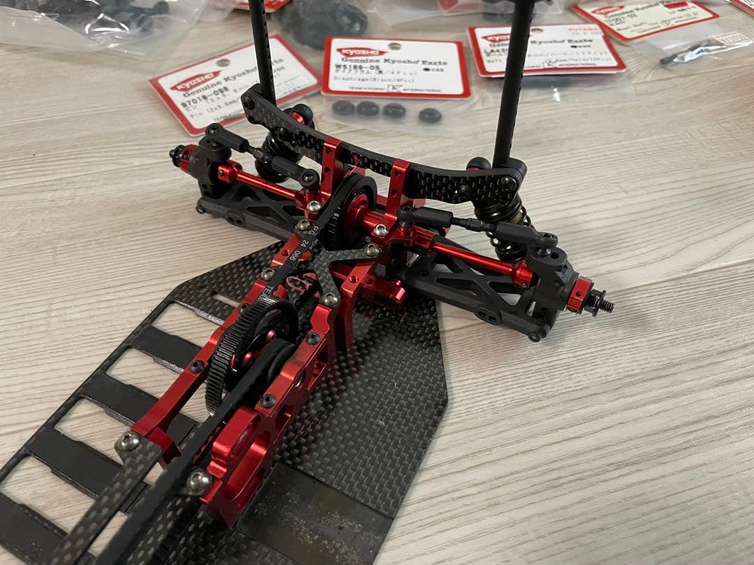 京商 TF-5スタリオン フロント足周りTF-7化,ダンパーBD7移植済み