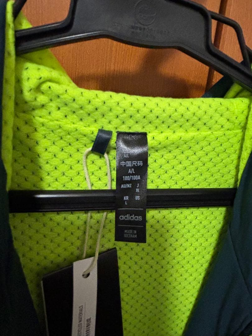 adidas フード付きベスト Lサイズ ネイビー