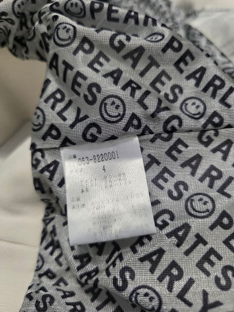 美品PEARLY GATES 蓄熱ジップジャケット４