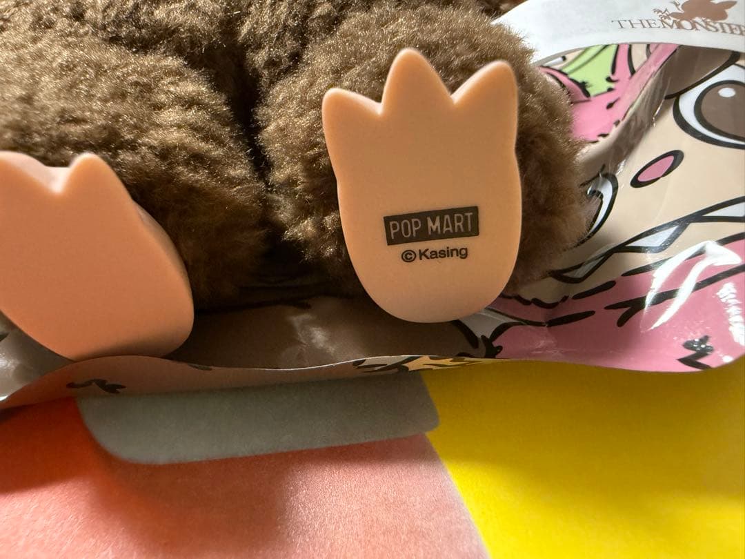 POPMART THE MONSTERS Macaron ぬいぐるみ