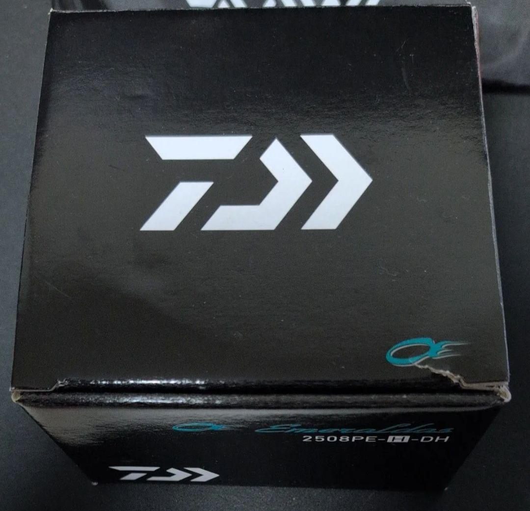 ダイワ エメラルダス 2508PE-H-DH スピニングリール