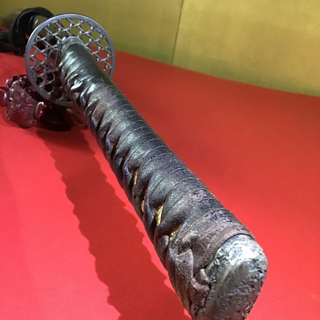 印籠鞘拵　革巻柄　京透鍔　銅地色絵象嵌飛龍目貫　高級居合刀