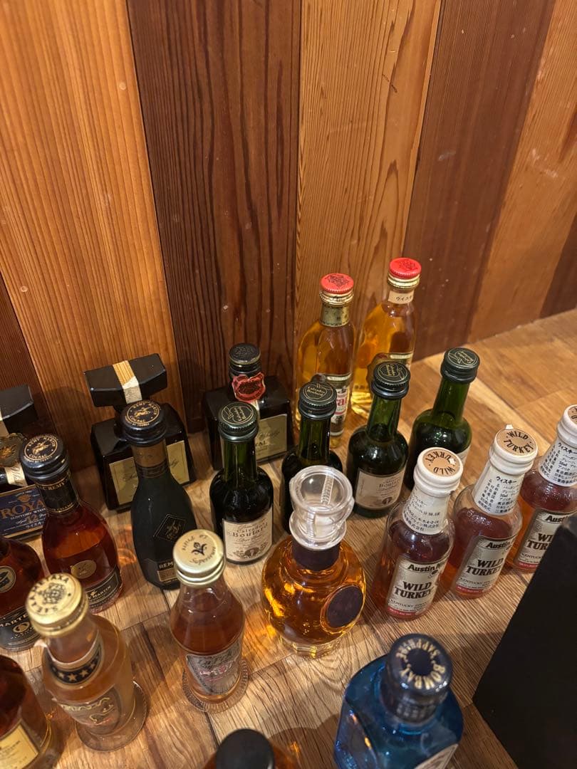 ミニボトル お酒　ウイスキー　ブランデー まとめ売り　46本　古酒 激安価格