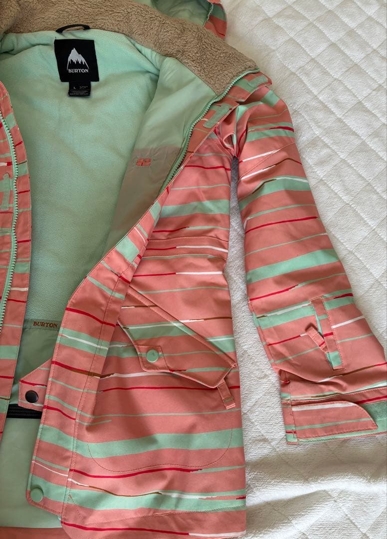 ★burtonキッズスノボード・スキーウェア上下セット★