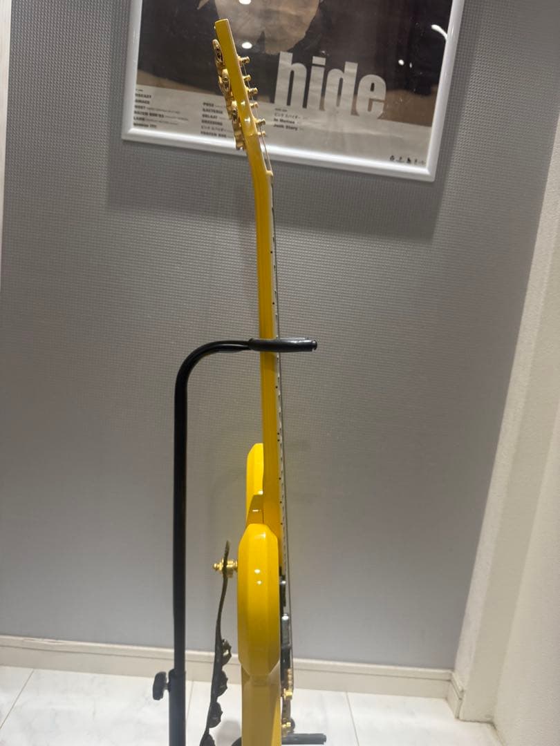 hide MG-145S Bunny エレキギター イエローハート
