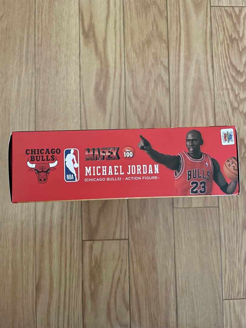 MAFEX NBA マイケルジョーダン JORDAN CHICAGO フィギュア