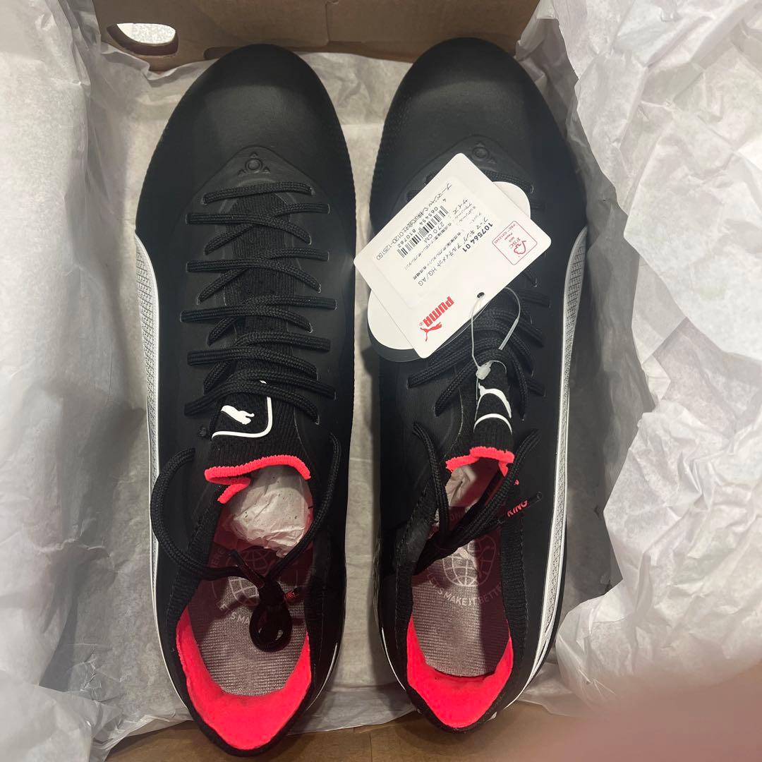 PUMA プーマ キングアルティメットHG/AG 黒色/白サイズ27.0