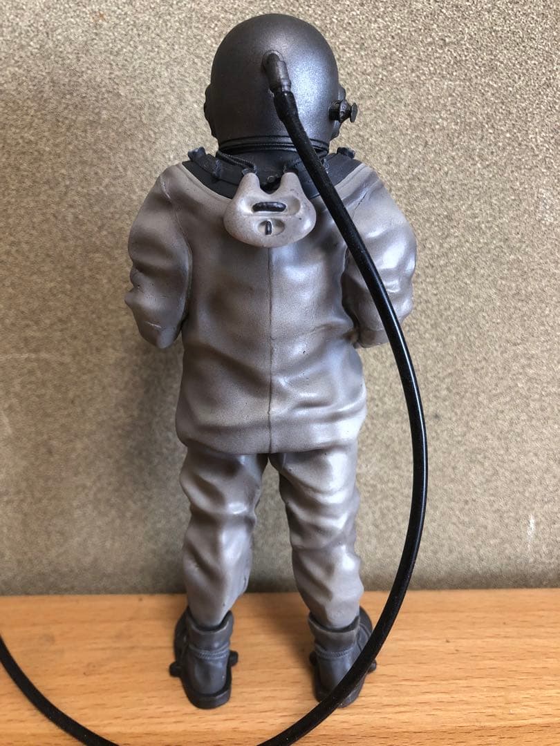 芹沢博士　東宝マニアックス　ソフビ　モノクロバージョン　中古