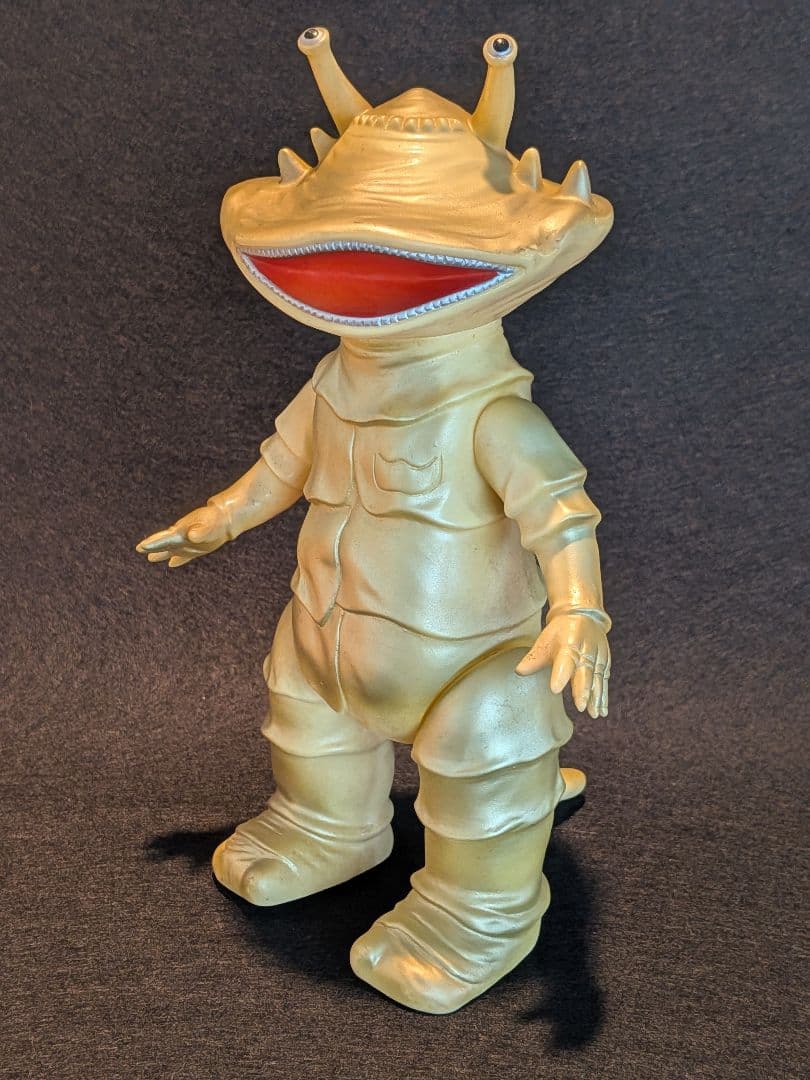 カネゴン　スタンダードサイズ　復刻版怪獣シリーズ