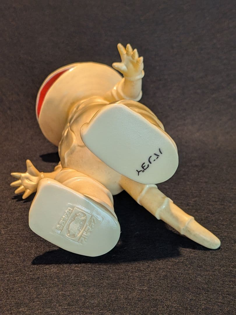 カネゴン　スタンダードサイズ　復刻版怪獣シリーズ