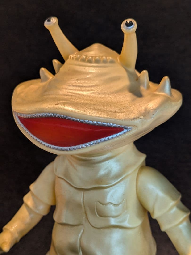 カネゴン　スタンダードサイズ　復刻版怪獣シリーズ