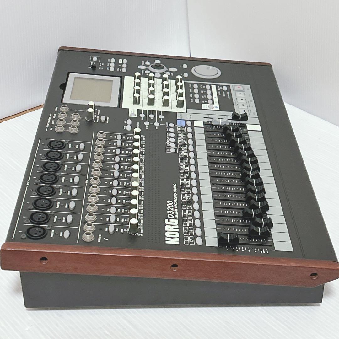 【ジャンク】　通電OK KORG D3200 MTR パーツ取り