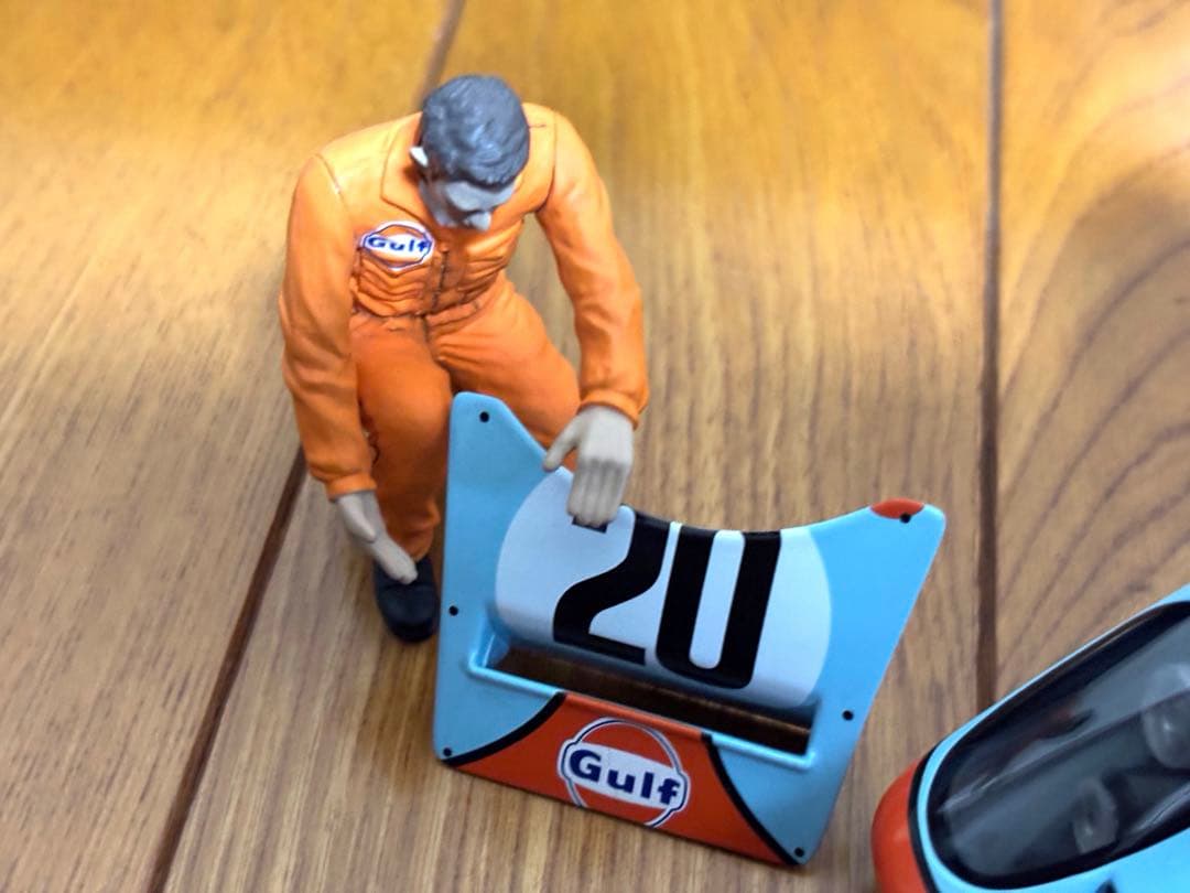 ポルシェ917K 栄光のル.マンアップデート版+Gulf Racingフィギュア