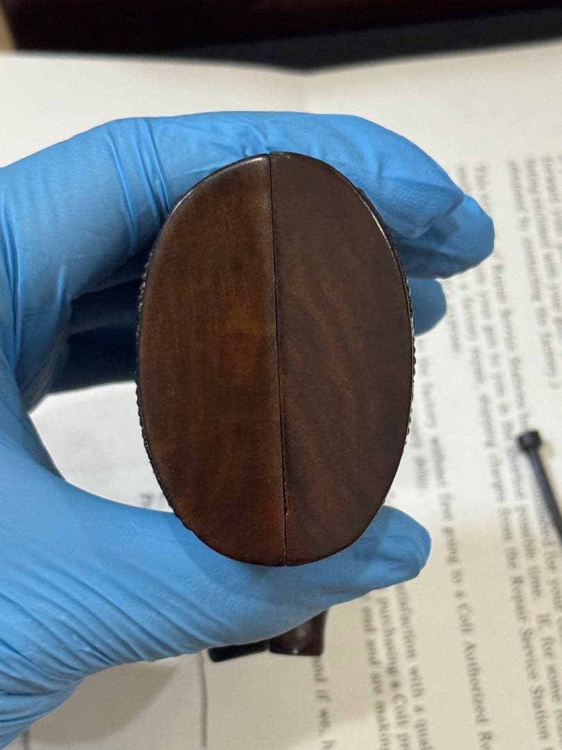 【実物】コルト社純正 パイソン 3rd 前期 空箱・木製グリップ スクリュー他