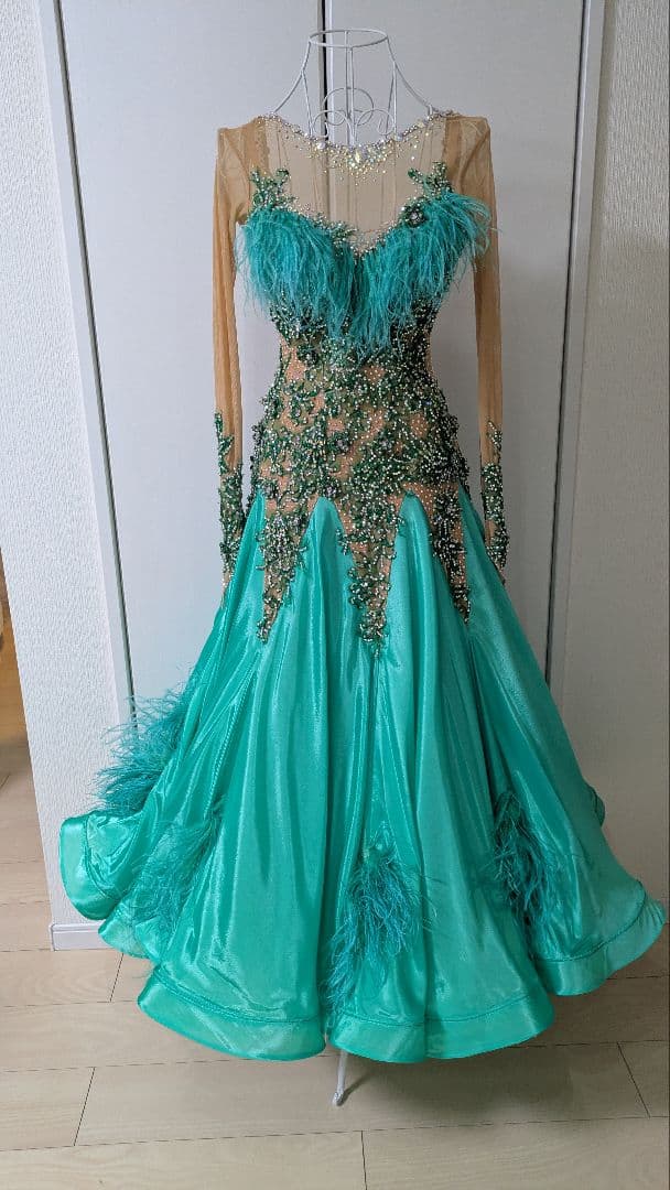 社交ダンス　スタンダードドレス　Felicia製